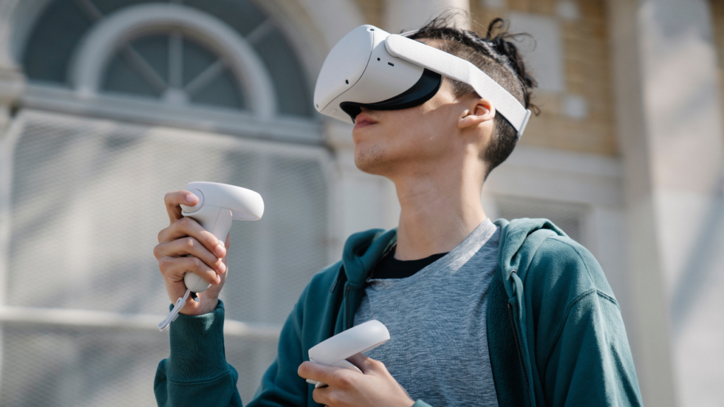 نظارات الواقع الافتراضي 2023